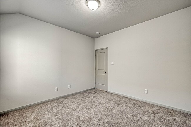 Building Photo - 7910 Cypress Country Dr