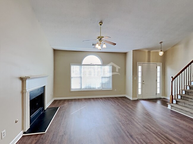 Photo - 4865 Lake Park Ln