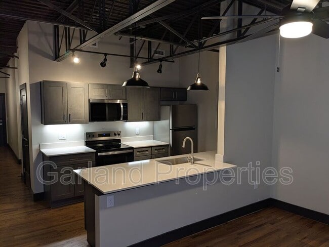 Photo - 34 1st St NE Unit 0-205