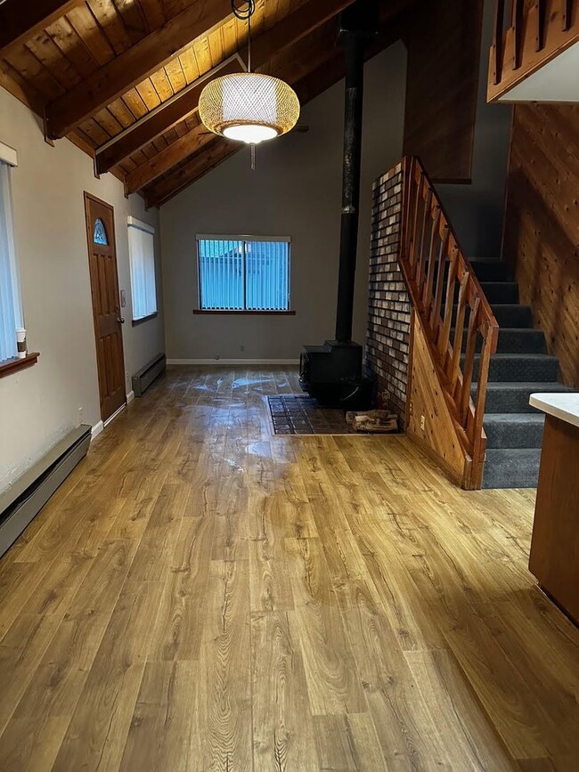 Photo - 15102 Jack Pine Way House