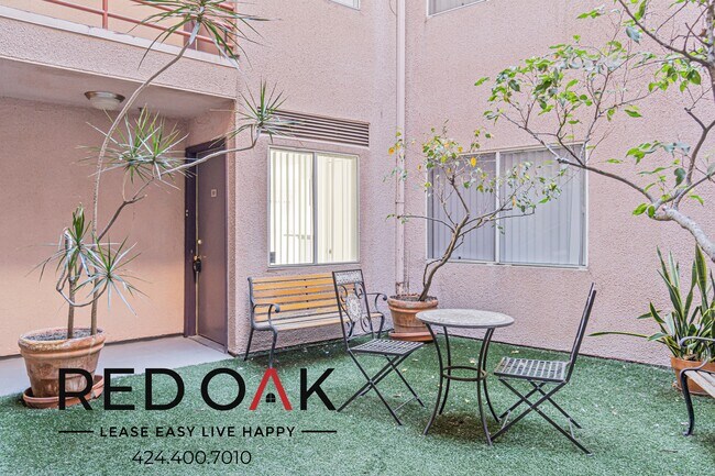 Photo - 1755 El Cerrito Pl Unidad 101