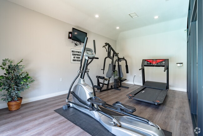 Gimnasio - Mountain View Camarillo