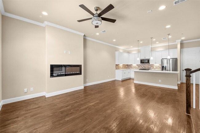 Photo - 2952 Sheridan Dr