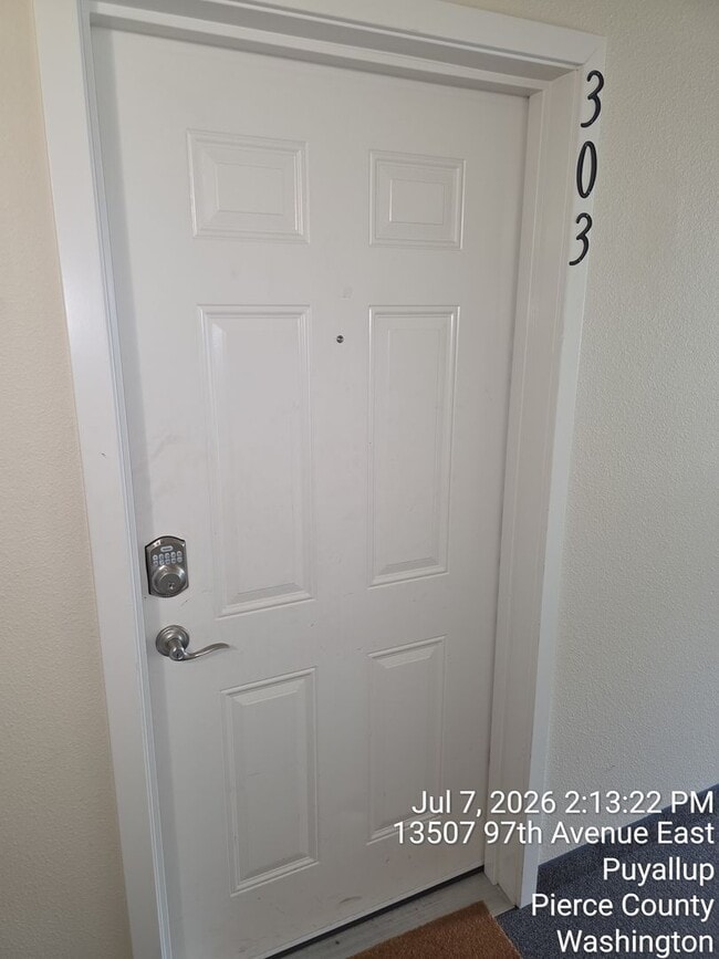 Photo - Trio Residences Puyallup condo - 2 bedroom, 2 bathroom with 2 car garage located in gated communi...