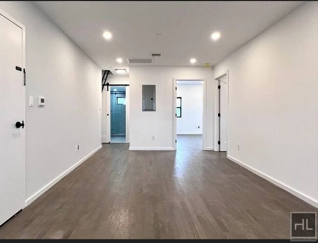 Photo - STEINWAY STREET Unit 2