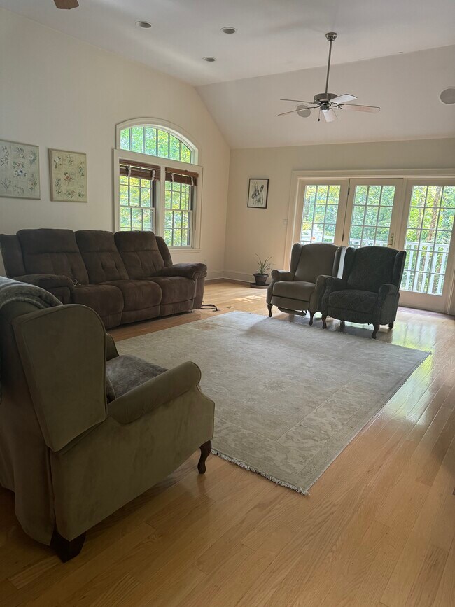 39 Powder Horn Hill Rd Casa Casas en Alquiler Wilton, CT