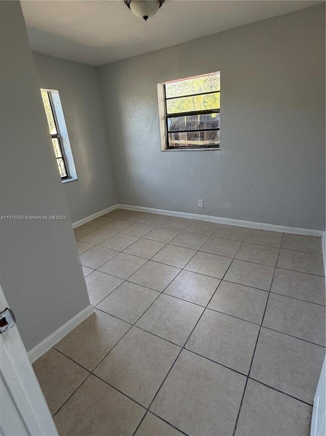 Photo - 626 NW 10th Terrace Unit 1