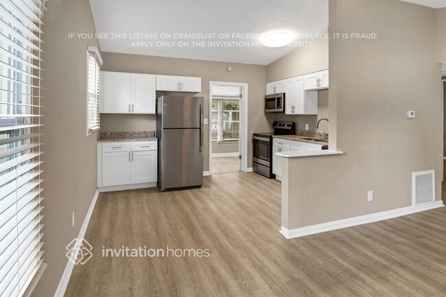 Photo - 5226 7th Ave N