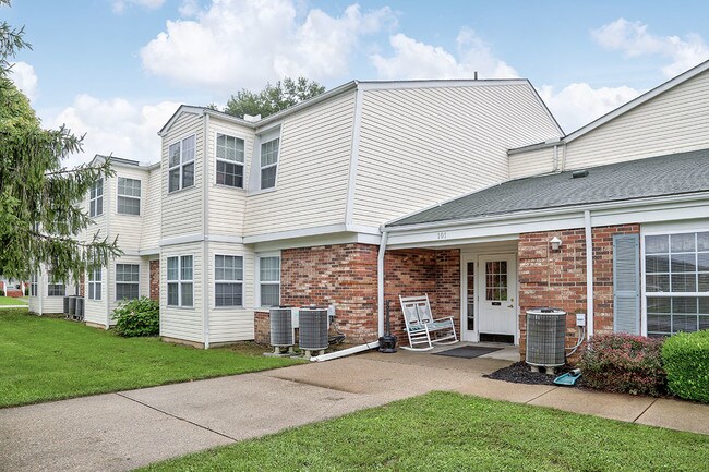 Photo - Riverview Place