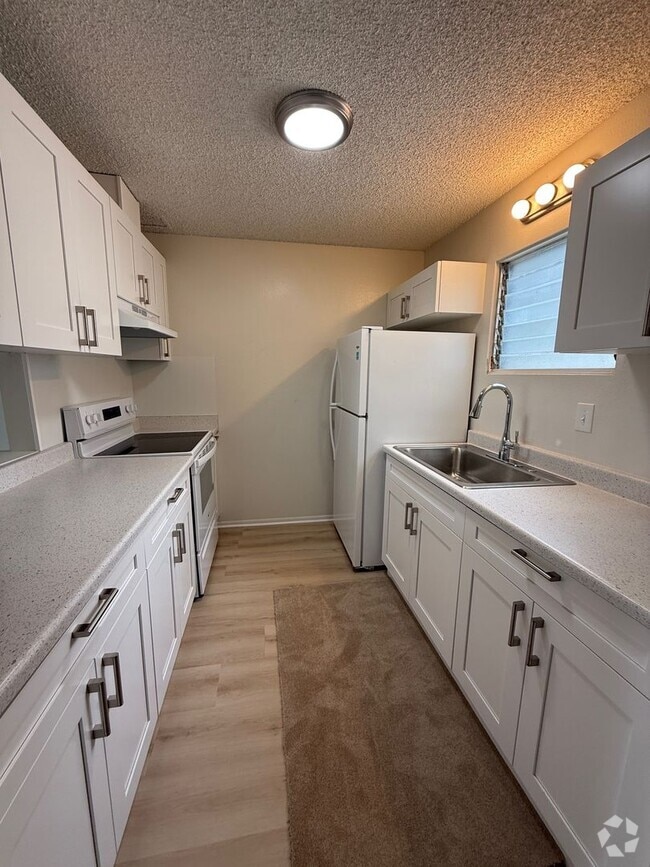 Building Photo - Hillside Terrace 2 bedroom 1.5 bath with t... Rental