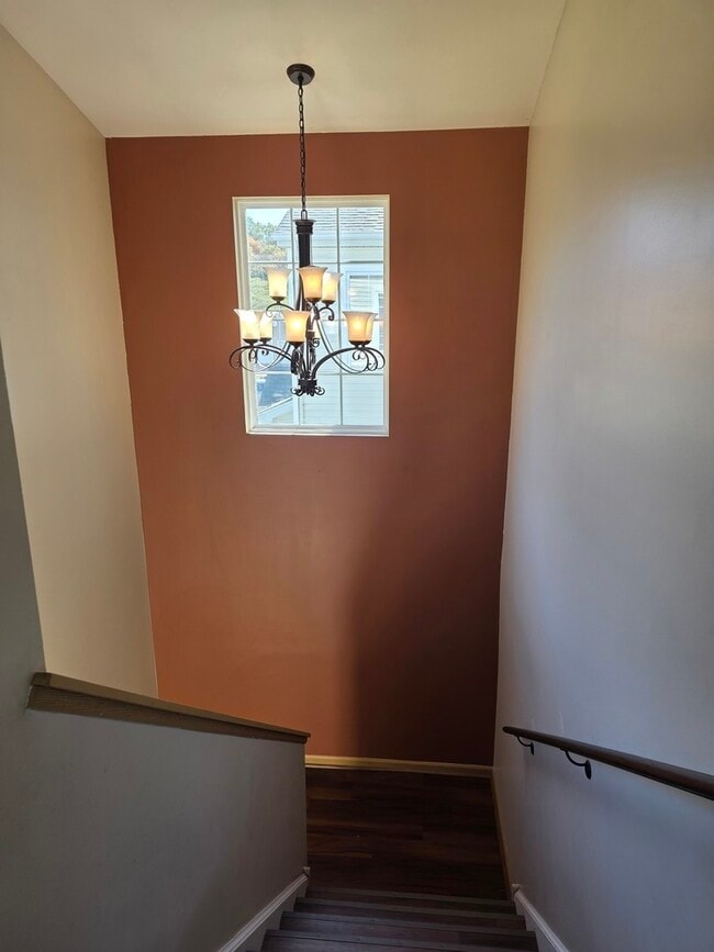 Photo - 2125 Silverstone Dr