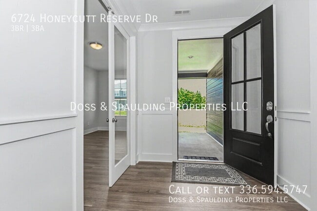 Photo - 6724 Honeycutt Reserve Dr