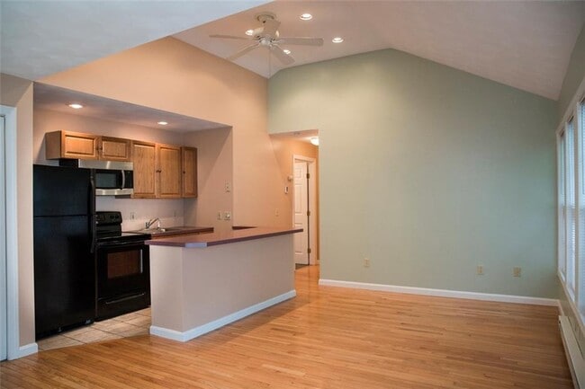 Photo - 2840 Hartford Ave Unit B