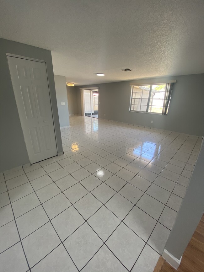 Photo - 12703 Alida Pl