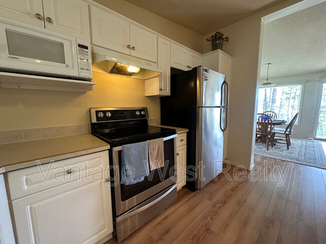 Photo - 9481 Winchester Rd