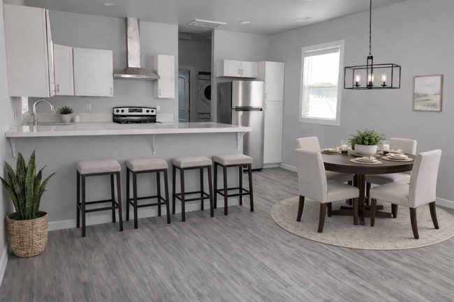 Espacio habitable luminoso y acogedor con pisos de vinilo de lujo duraderos y diseño abierto. - 262 Soledad St