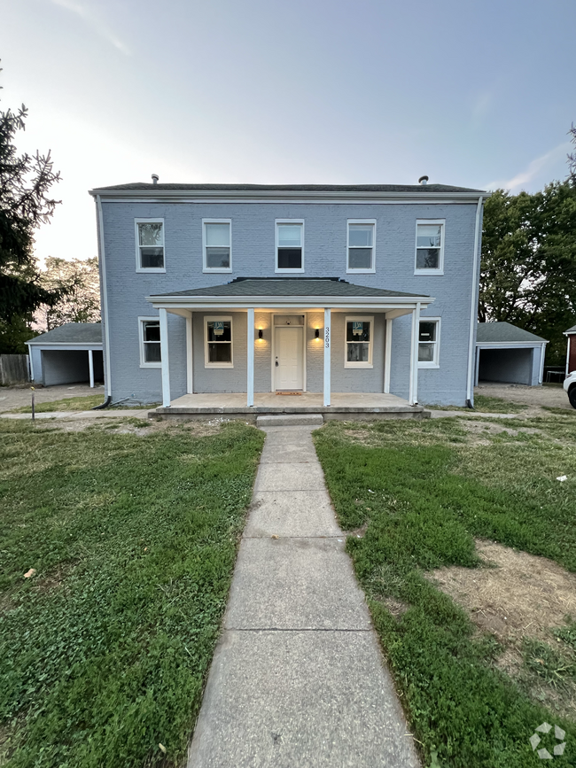 Building Photo - 3203 Tytus Ave Unit 2 Rental