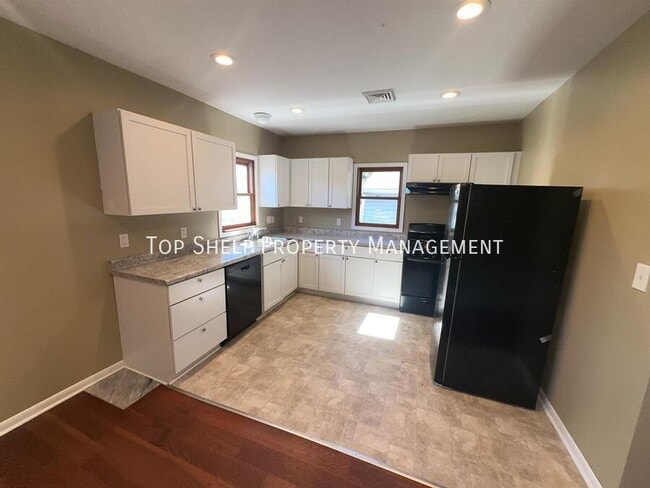 Photo - 4148 Mattern Ave