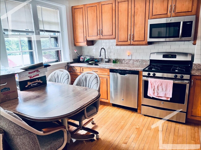 Photo - 8 Aberdeen St