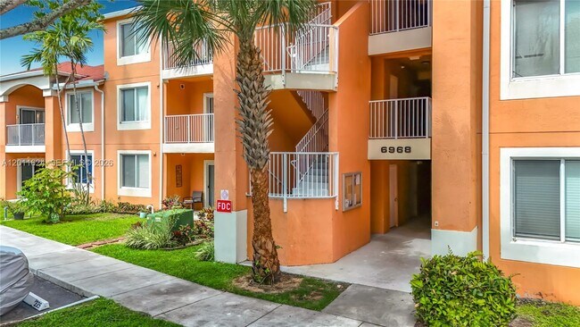 Photo - 6968 SW 39th St Unit F205