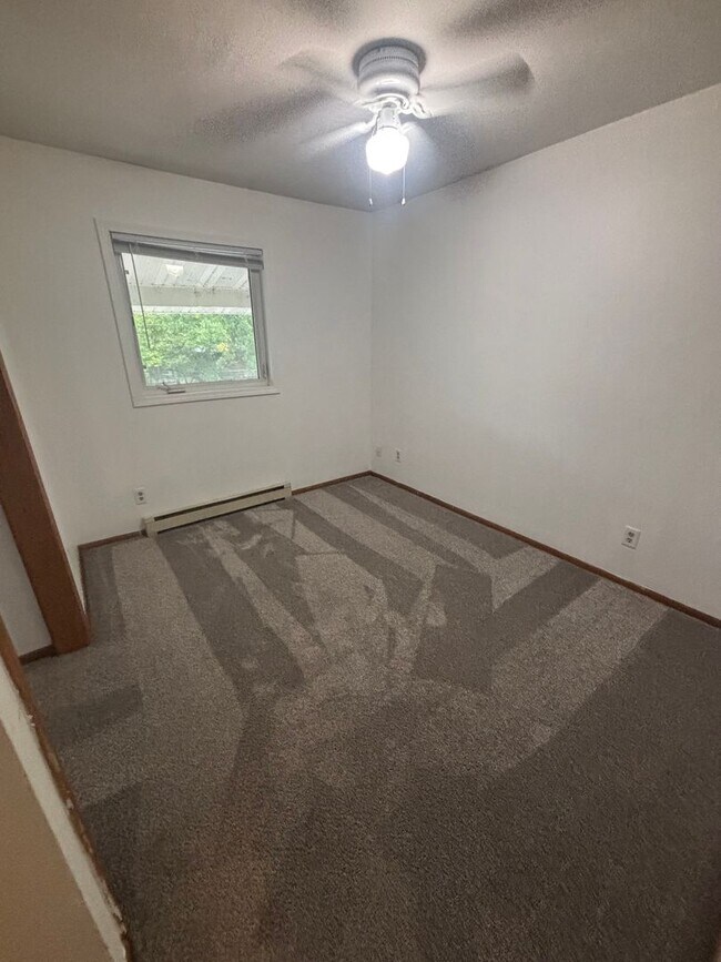 607 Chinook Ave SW