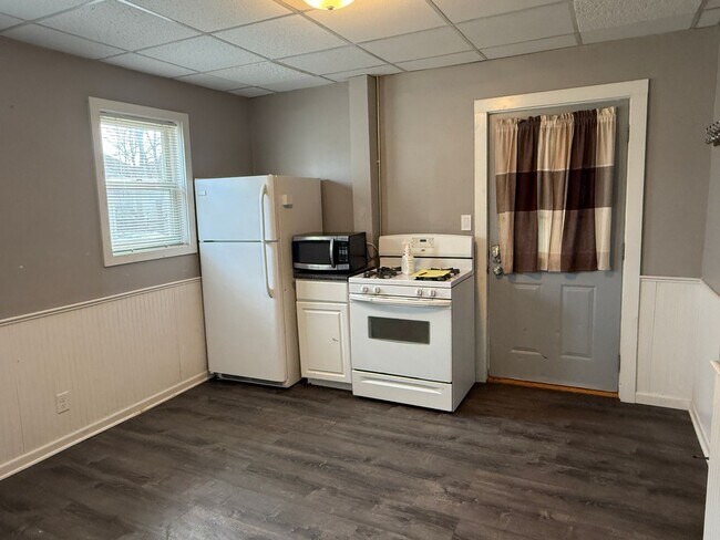 Photo - 317 9th Ave SE Unidad #1 Main floor
