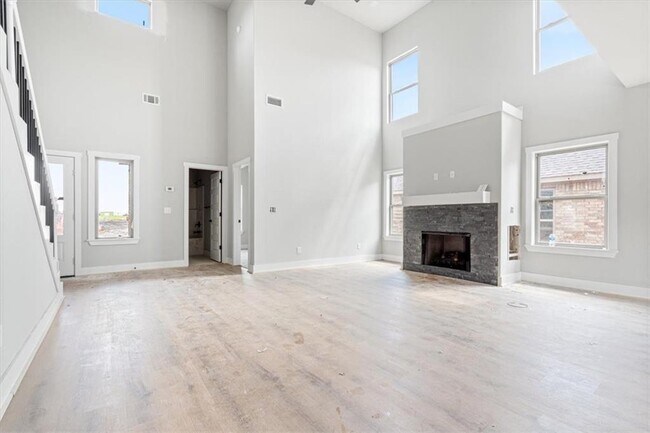 Photo - 7005 SW High Meadow Blvd