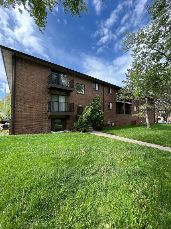 Photo - 3405 Holdrege St