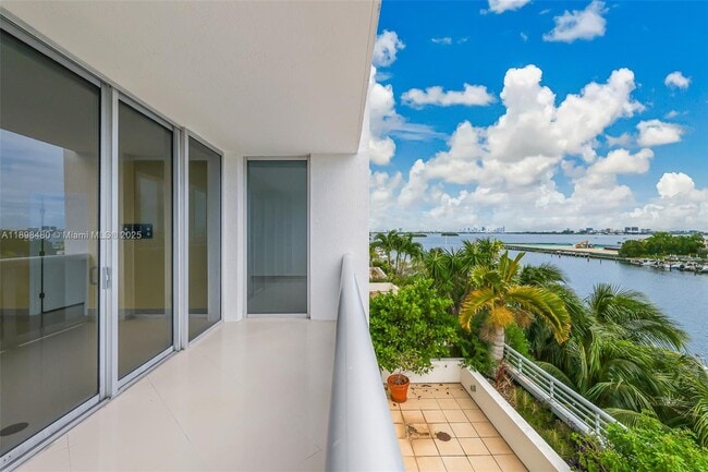 Photo - 7929 West Dr Unit 501