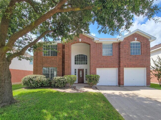 6 Bedroom Home for Rent in Katy TX 77449 | Westfield | 3.5 Baths | 2-Car Garage