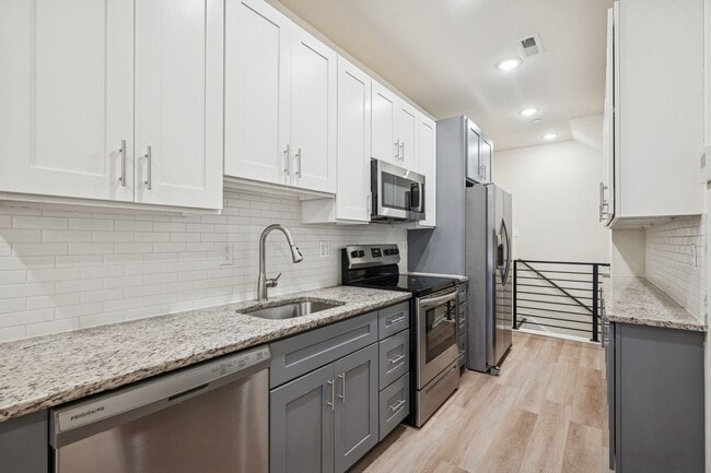 Photo - 5110 Arch St Unit 1