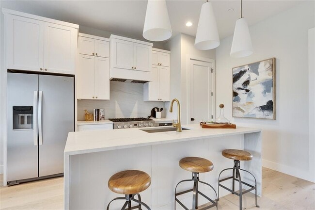 Photo - 1937 E 38th 1/2 St