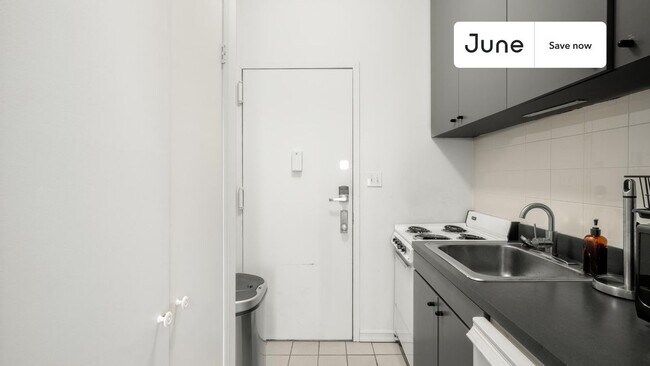 418 W 49th St Unidad 2D
