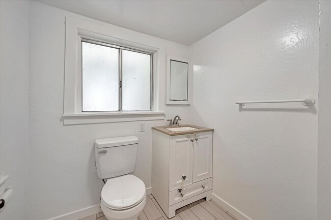 Photo - 1340-1342-1342 12th Ave Unit 1340A