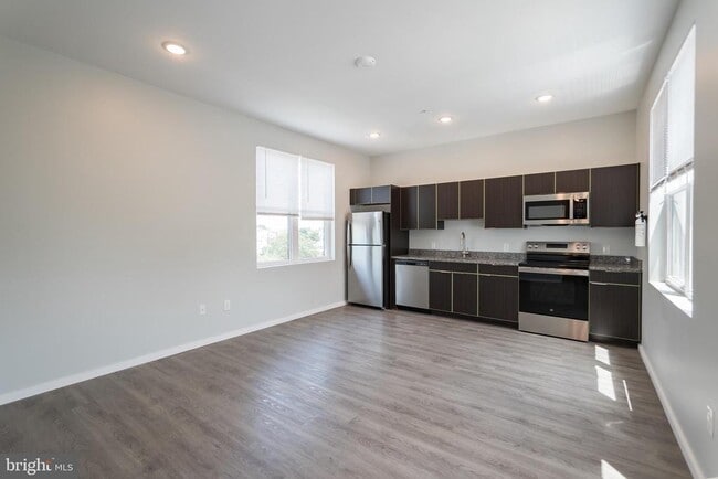 Photo - 4124 Haverford Ave Unit 412