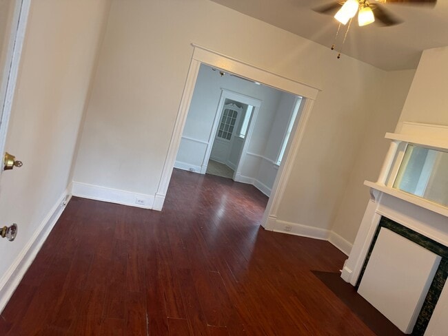 3301 Delaware Ave