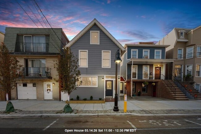 Building Photo - 505 Palisade Ave Unit 2