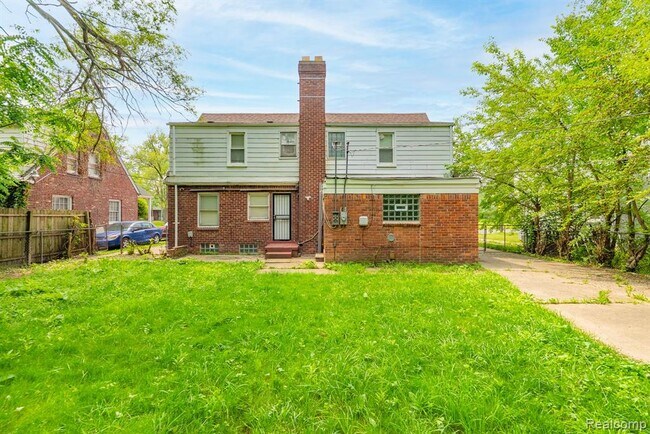 12710 Kelly Rd