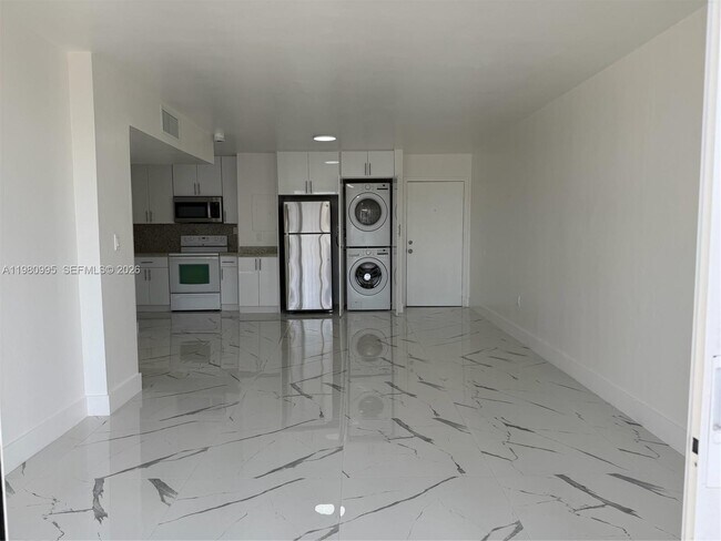 Photo - 8820 Fontainebleau Blvd Unit 408