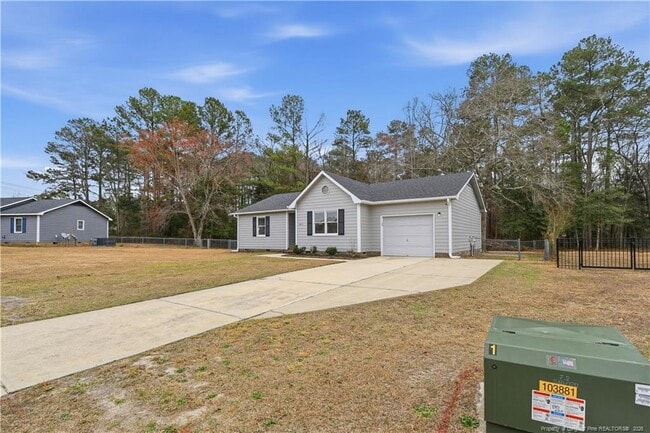 6813 Foxton Ct