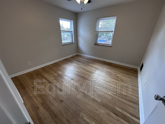 Photo - 1192 Hempstead Dr