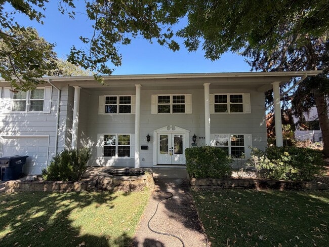 Building Photo - 2735 Almaden St