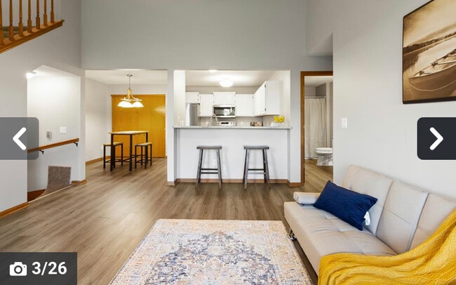 Dinning area and kitchen - 4887 Easy St Unit 11