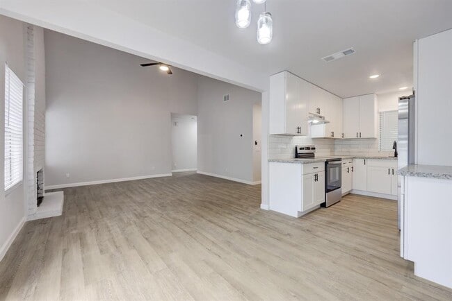 5209 Purple Sage Dr