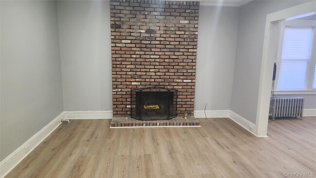 Photo - 75 Ingraham St