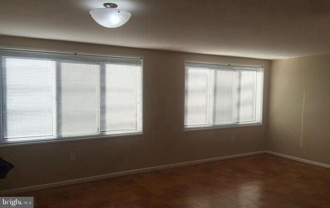 Photo - 10201 Grosvenor Pl Unit 1123