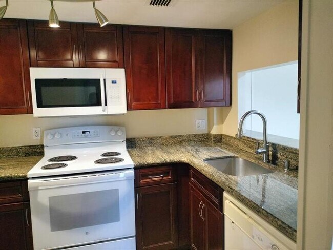 Photo - 10781 Cleary Blvd Unit 207