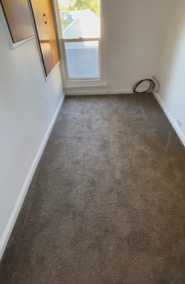 Photo - 1522 Bradford St NW