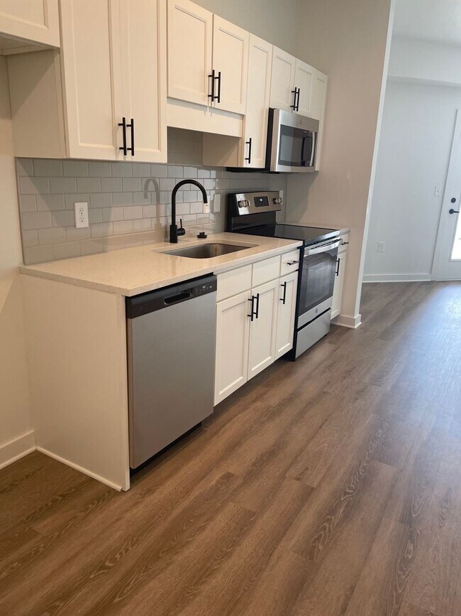 Photo - Studio Apartment in The Ontario in Nashville Unit 406