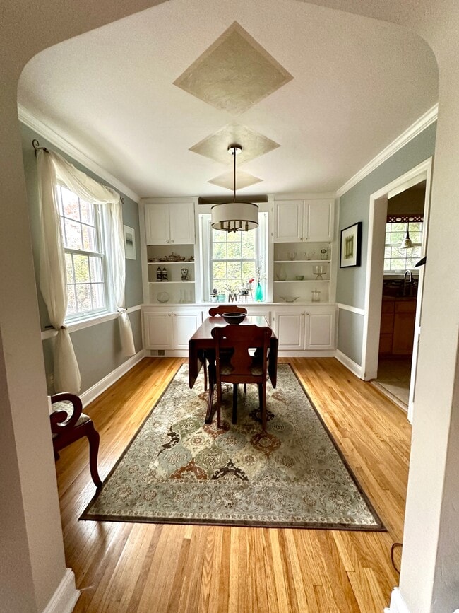 Photo - 122 Lee Rd